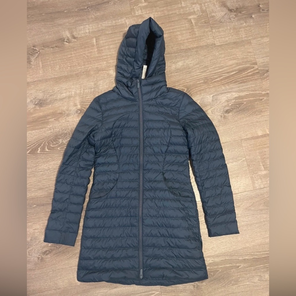 Lululemon pack it down jacket